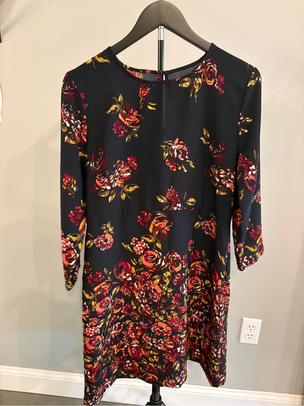 Abercrombie & Fitch Black Floral Midi Dress with Burgundy & Gold